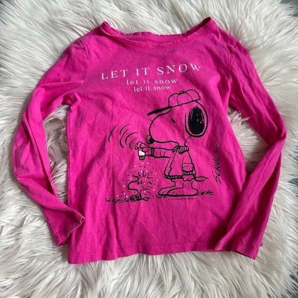 GAP Other - Gap Kids Snoopy Peanuts snow tee size S // 3410